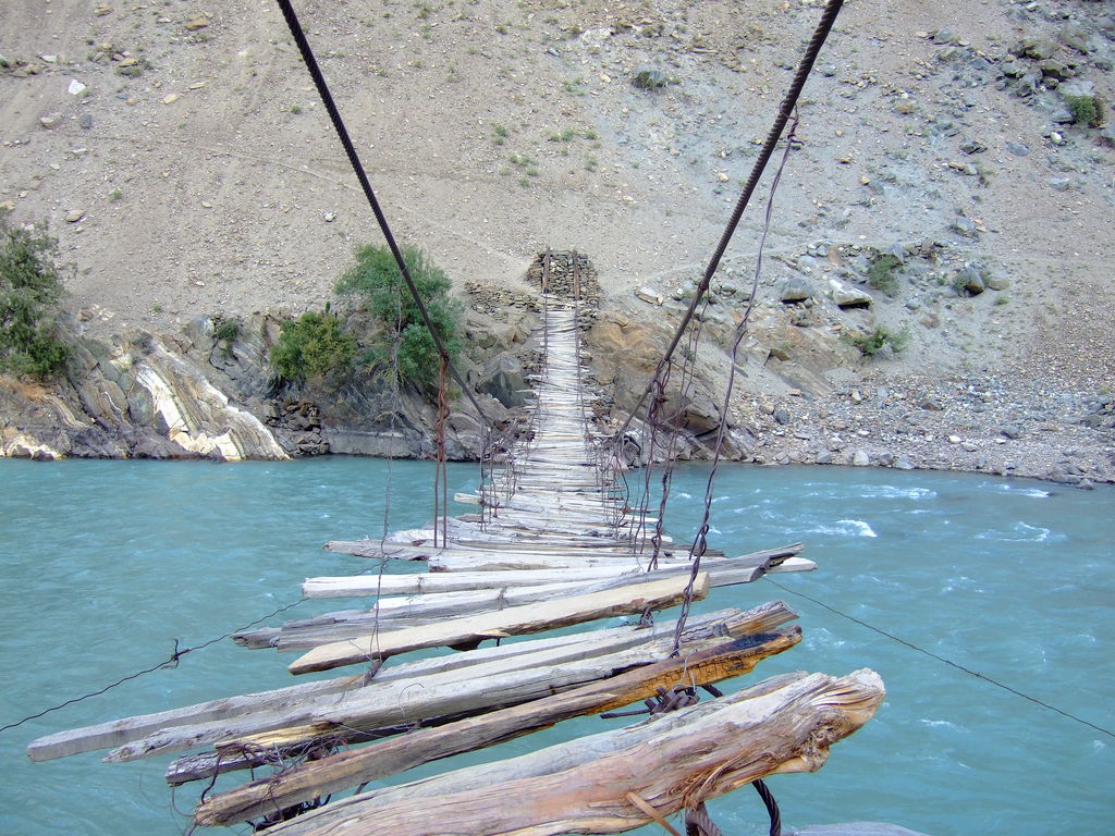 5. rope_bridge_Astore_Valley_pakistan