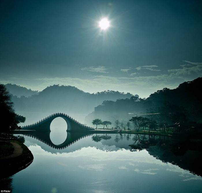 13. Hold híd, Tajpej, Tajvan