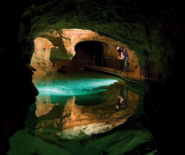 13. Jenolan barlang, Ausztrália