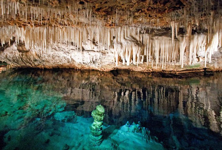 27. Kristály barlang, Bermuda